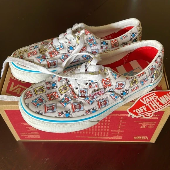 Kids Vans limited edition Where’s Waldo shoes - Picture 5 of 6